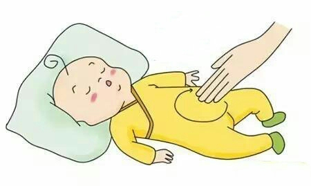 新生兒經常憋氣發(fā)力，手腳亂蹬，咋回事？