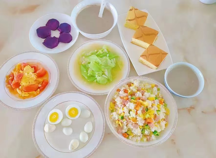 4個(gè)月的寶寶添加什么輔食，不能吃什么輔食？