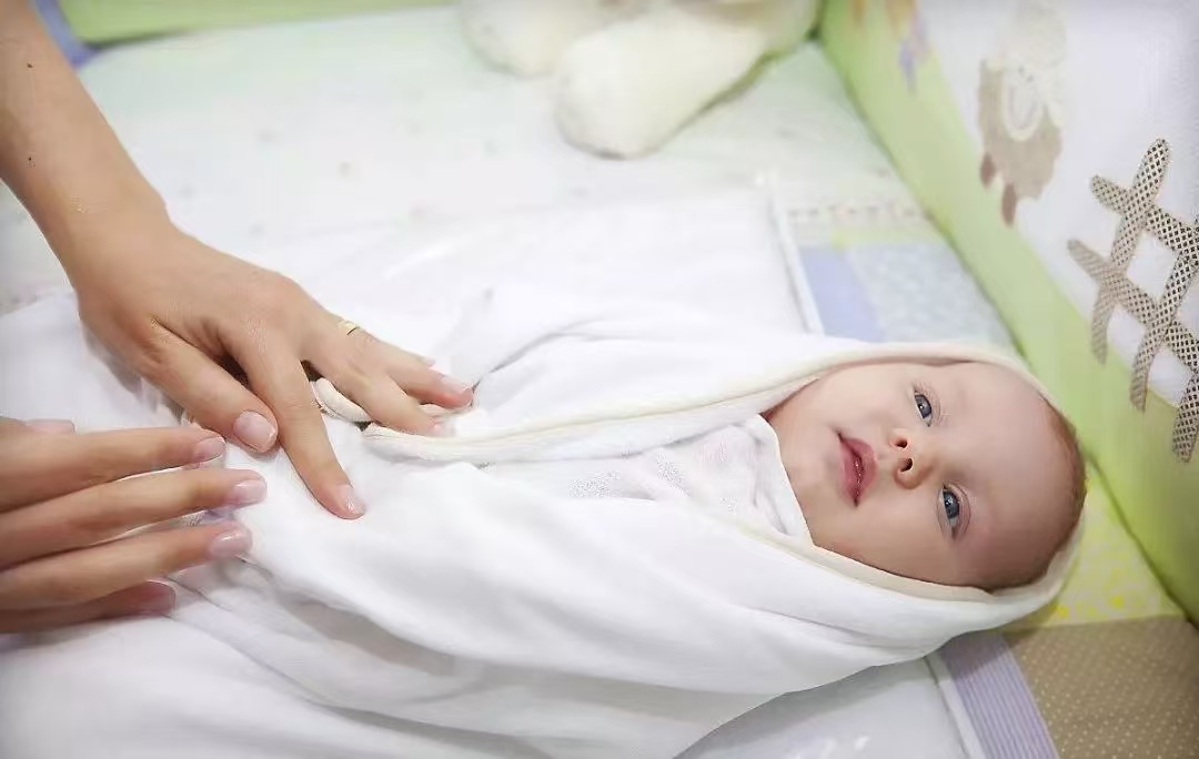 月嫂須知！照顧寶寶時常見的五個誤區(qū)